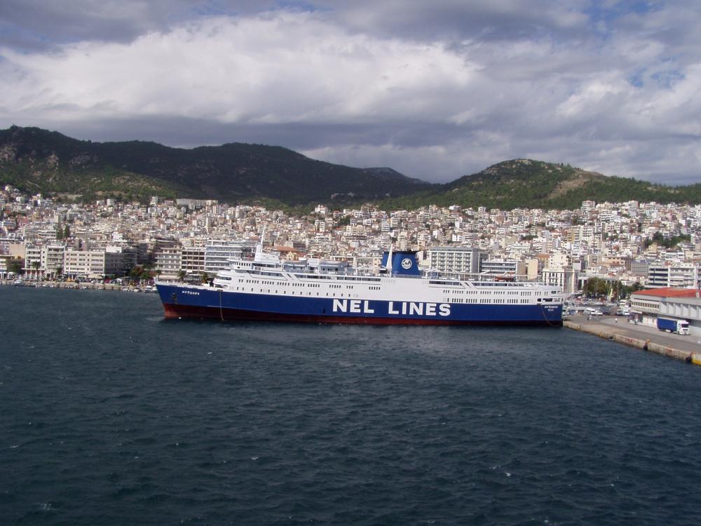 http://www.ha1ya.hu/images/Limnos/Kavala_port.jpg