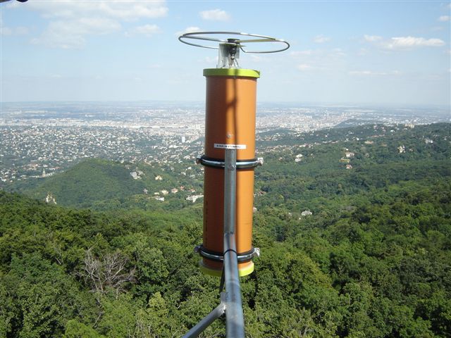 HG5BUA and view to Budapest
